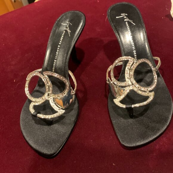 Guiseppe Zanotti - Picture 8 of 8